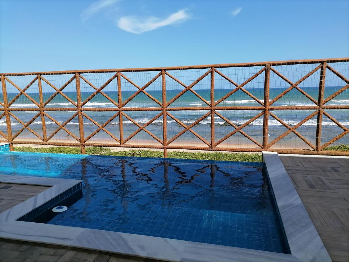 Triplex Pe Na Areia Com 3 Suites Proximo Salvador Lauro de Freitas Eksteriør billede